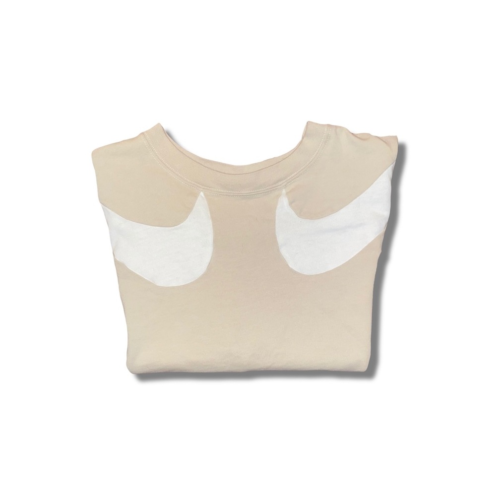 Nike Women's Tan and White Crop-top